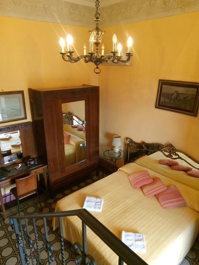 Le Villi Friendly B&B Torre del Lago Puccini Buitenkant foto